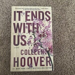 It Ends With Us by Colleen Hoover